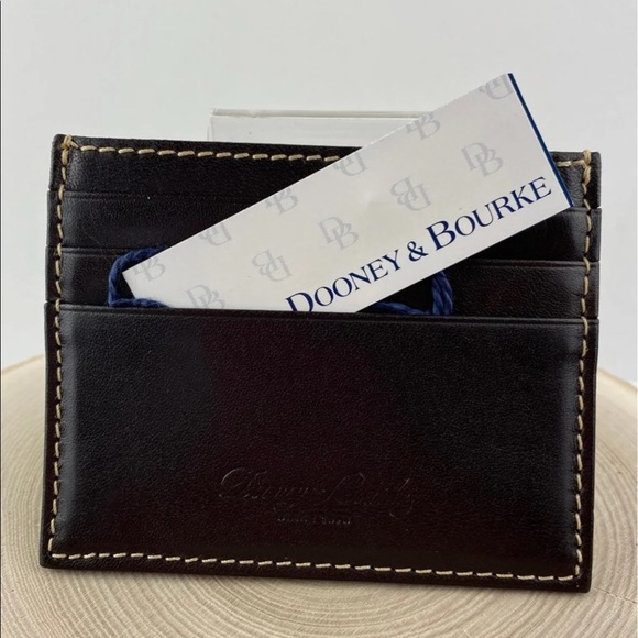 Dooney & Bourke T’Moro Brown Leather Card Holder Sample. Great stocking stuffer! - Picture 6 of 10